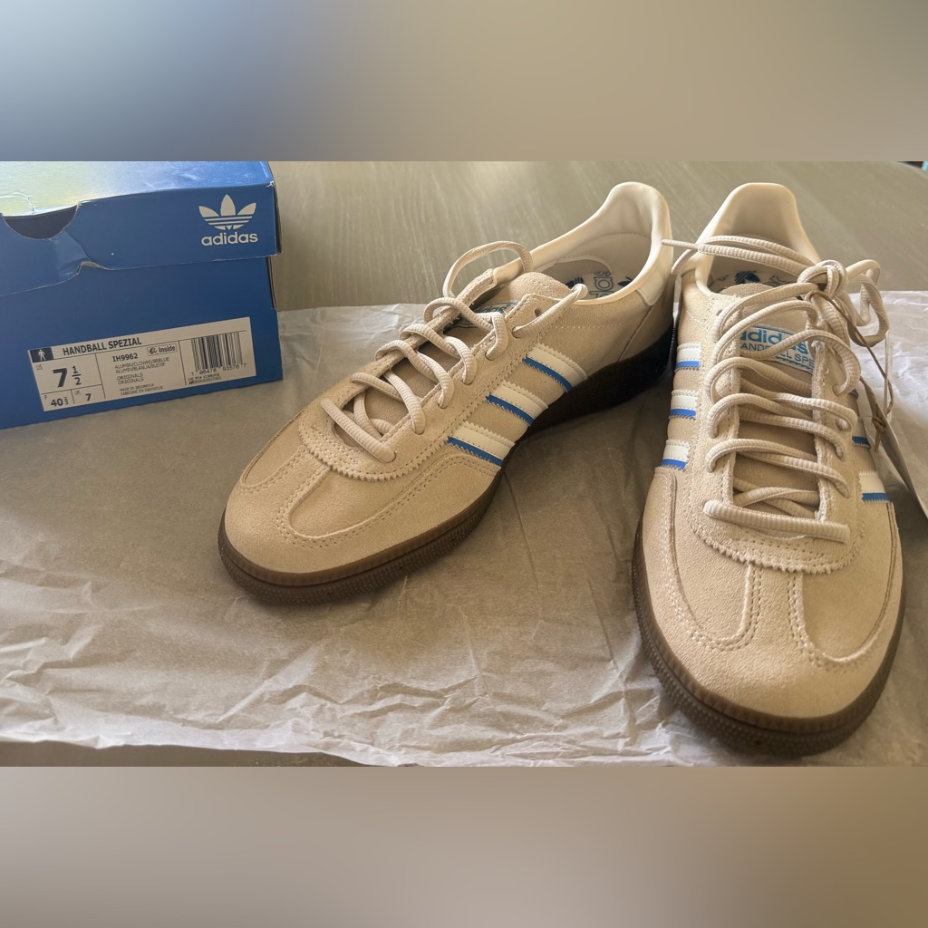 Adidas Original Men’s Suede Handball Spezial With Blue & White Stripes-Nwt